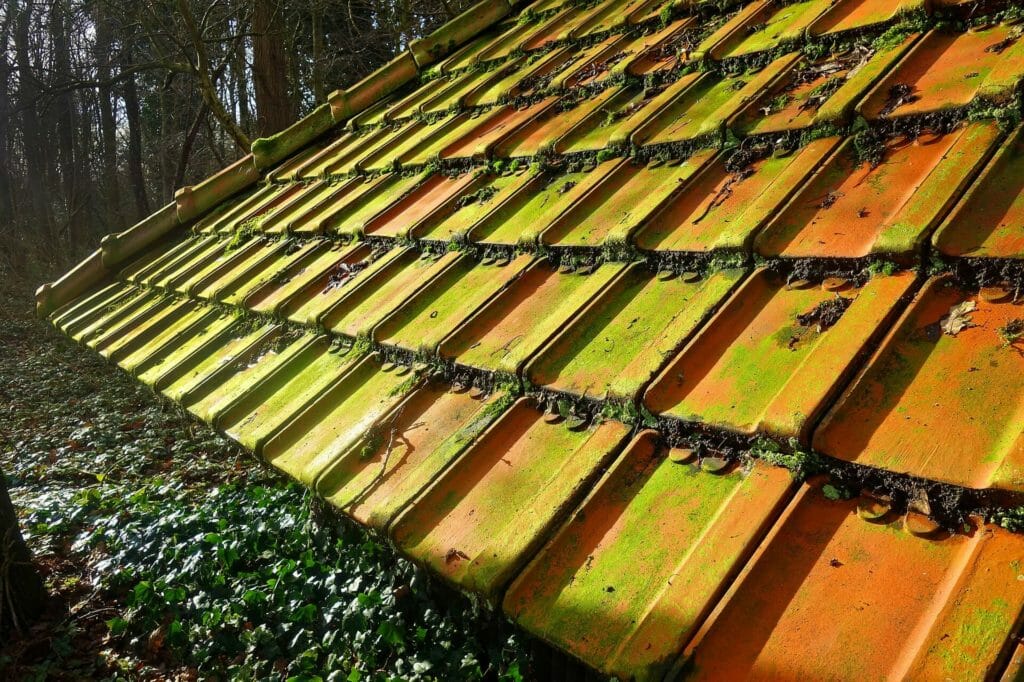 Oppercon maakt dakpannen waterafstotend